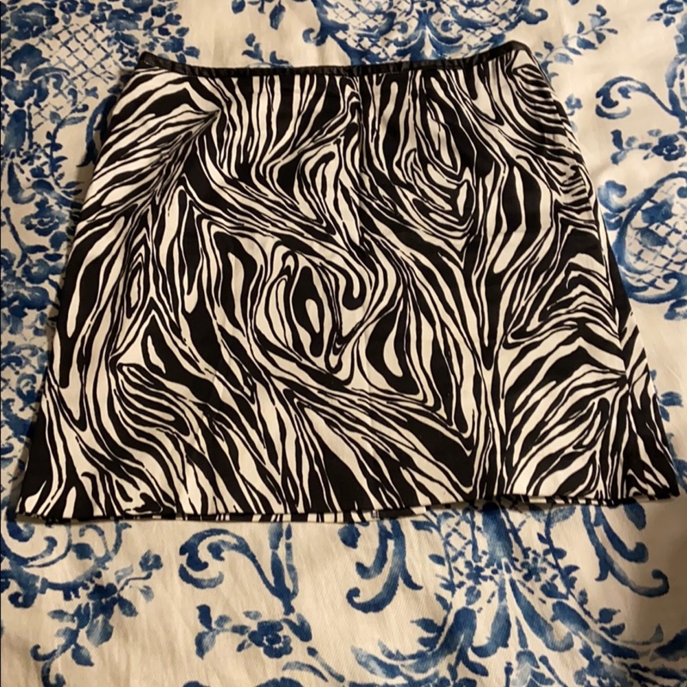 😀 Willi smith size 6 skirt